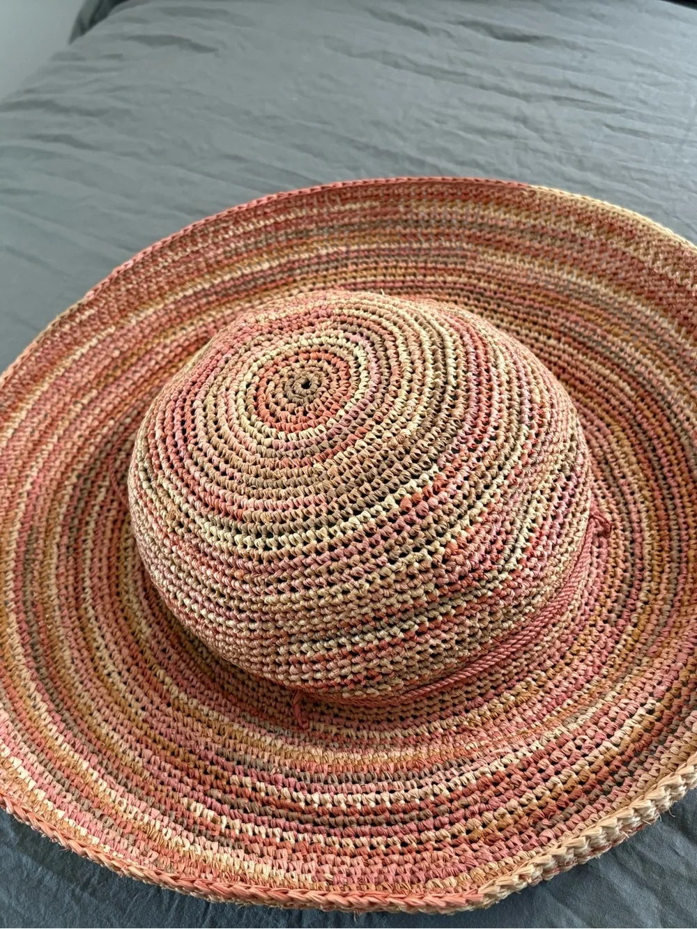 Helen Kaminski Coral Melange Raffia Woven Adjustable Sun Hat.